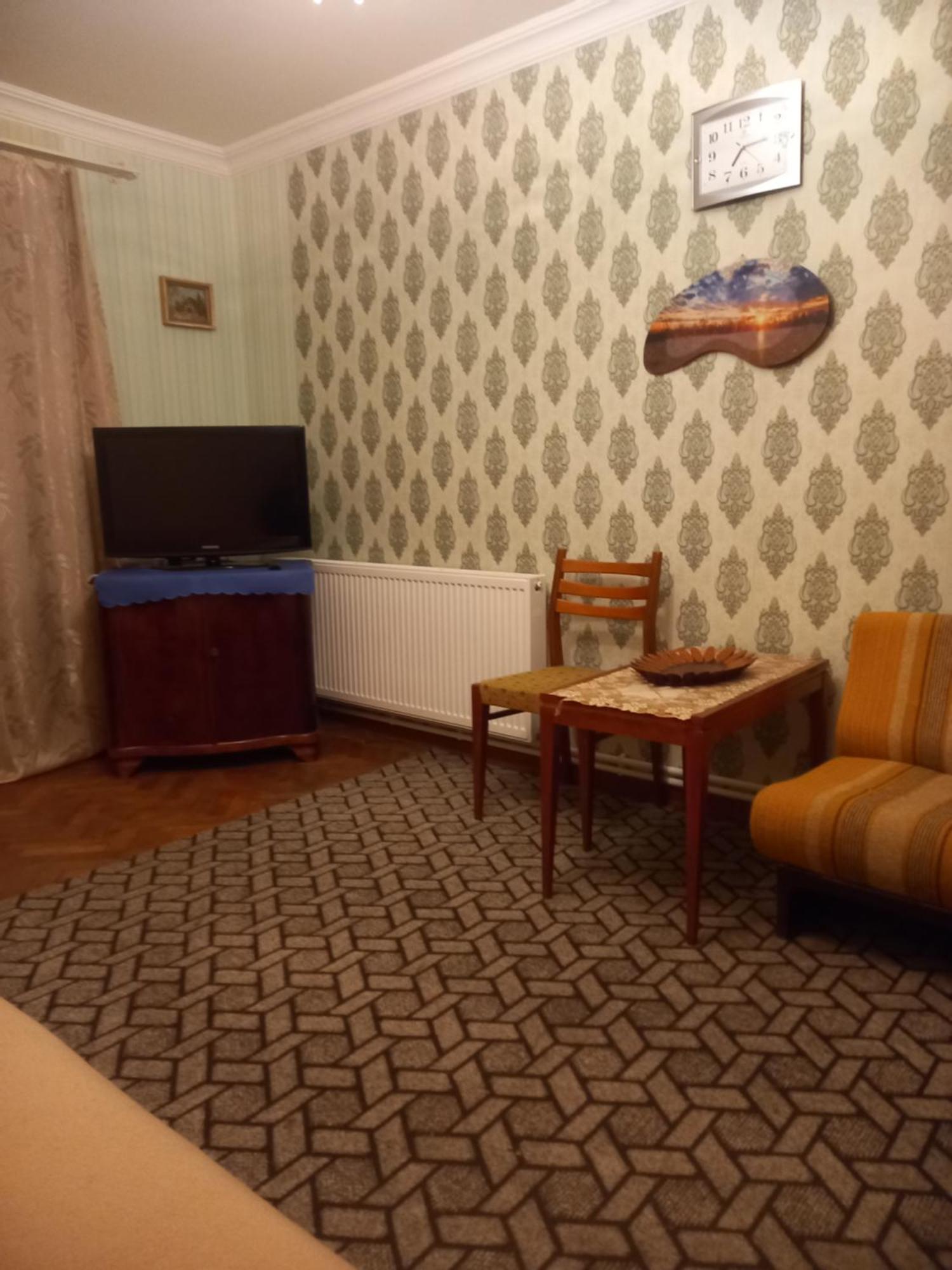 Guest House Tengiz Borjomi Ngoại thất bức ảnh